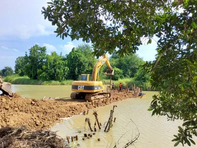 ผลงานนญาแบคโฮ