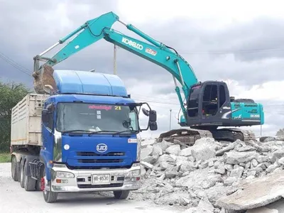 ผลงานนญาแบคโฮ